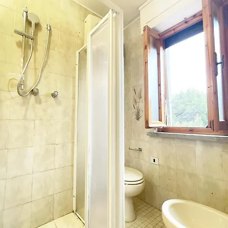 Casa Millo A By Zoom In Earth شقة مارينا دي سيسينا